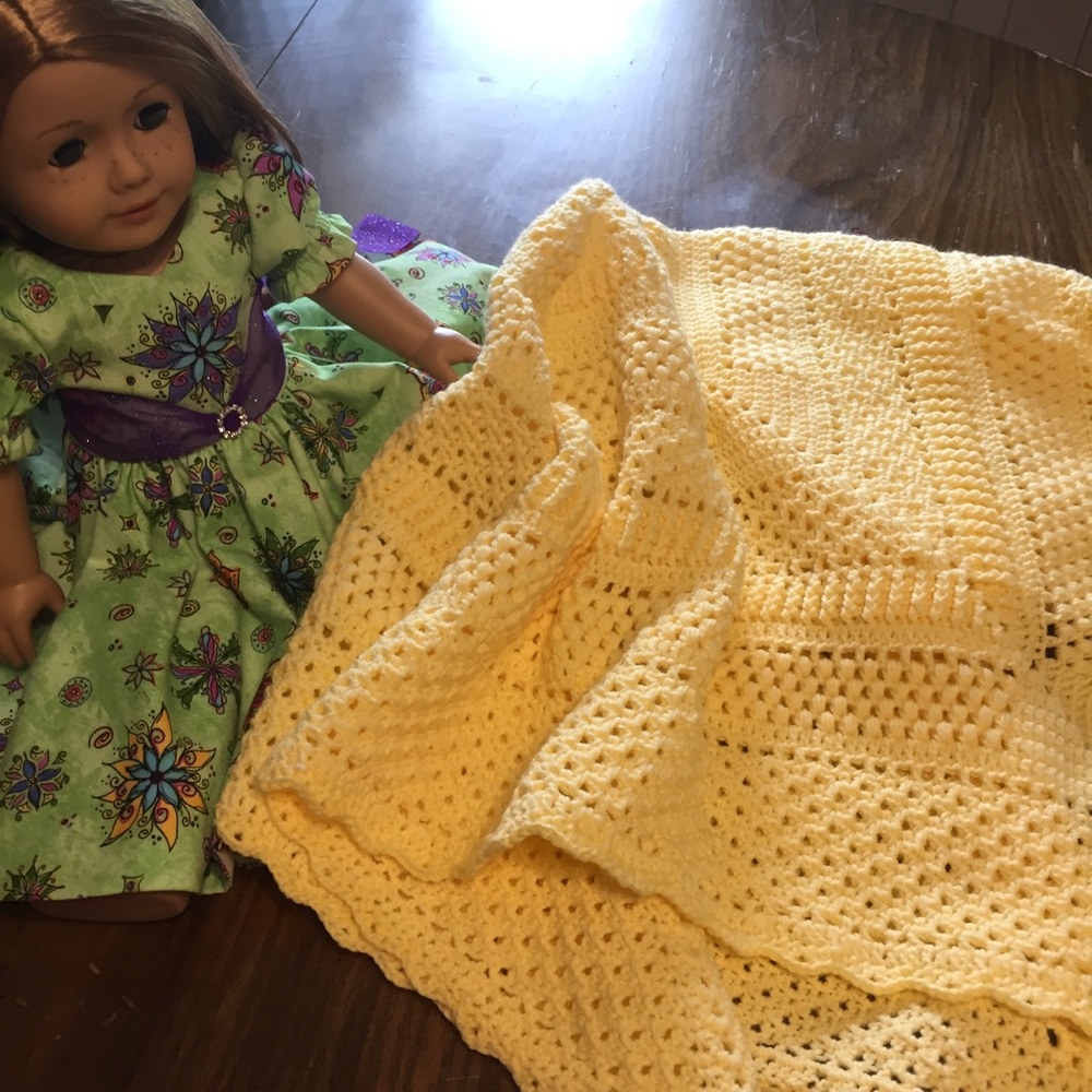 GONE BANANAS Crocheted Baby Blanket - Picture 5 of 5